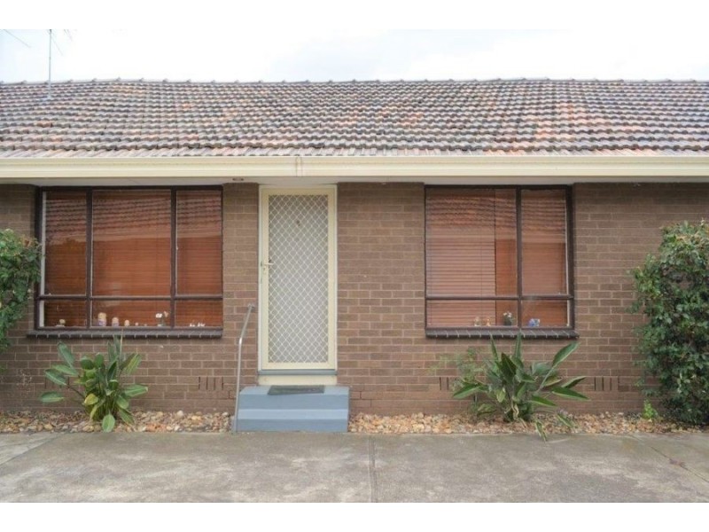 2/6 Bruce Street, Laverton VIC 3028