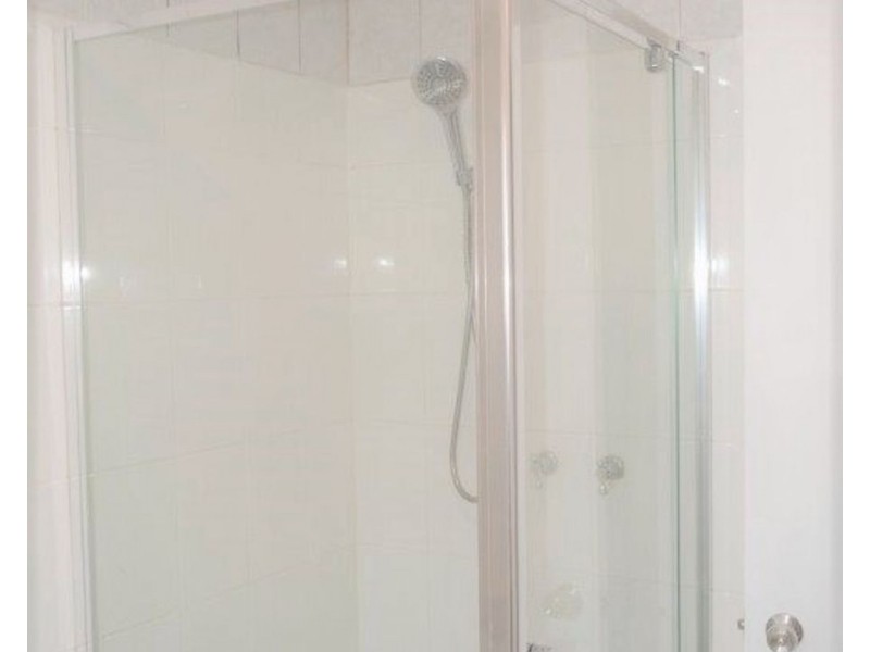 4 Eden Avenue, Springvale VIC 3171