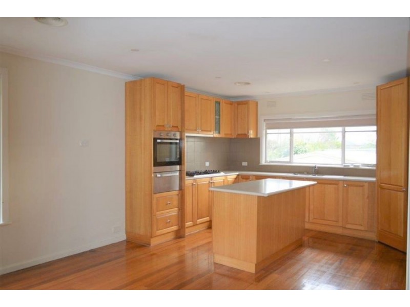 37 Wilson Boulevard, Reservoir VIC 3073
