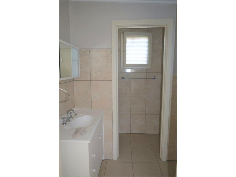 37 Wilson Boulevard, Reservoir VIC 3073