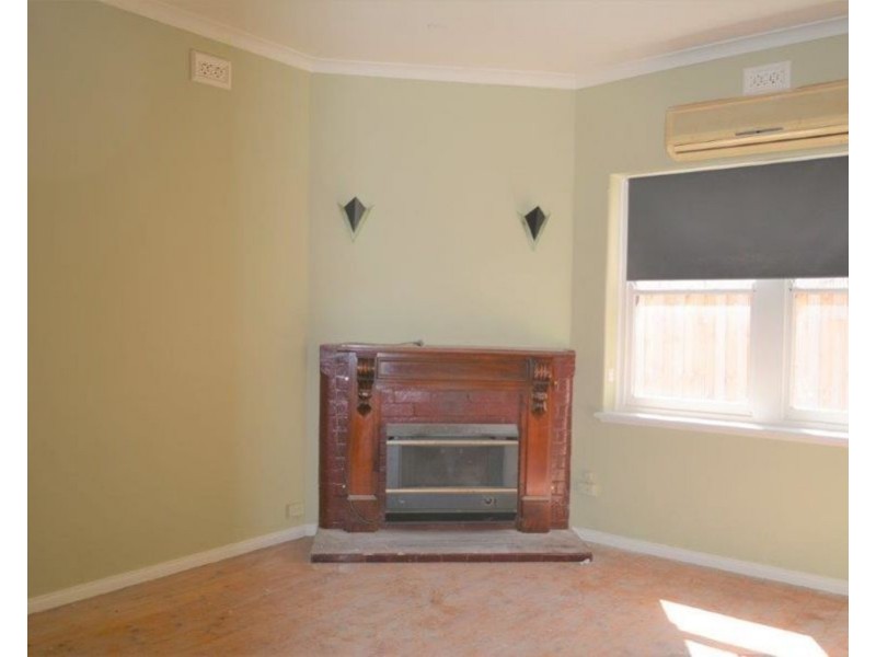 33 Bruce St, Preston VIC 3072