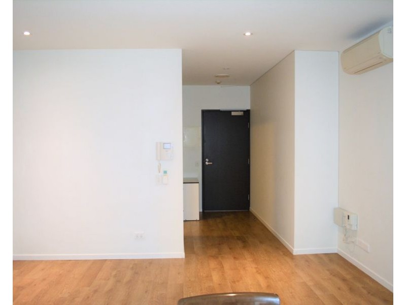 107/81 Cemetery Road East, Carlton VIC 3053
