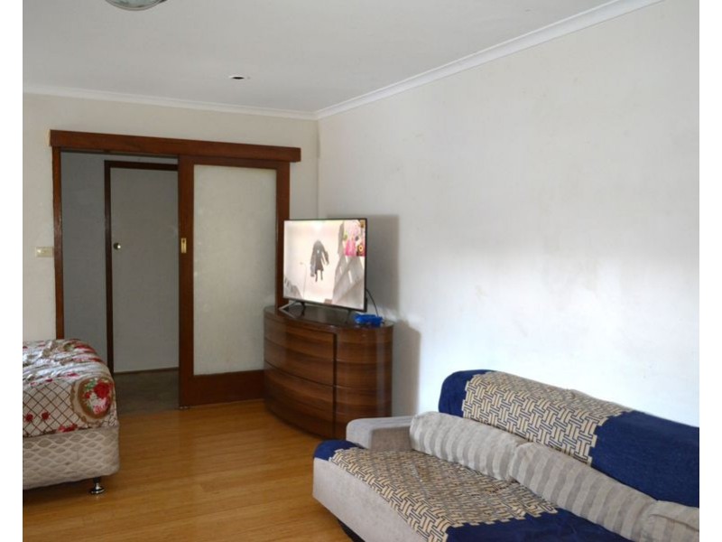 4 Eden Ave, Springvale VIC 3171