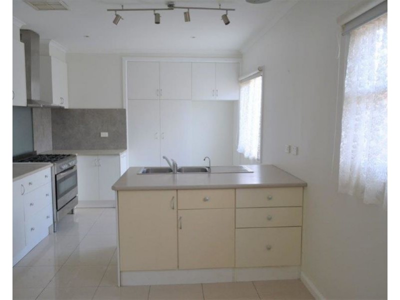 48 Waratah Street, Thomastown VIC 3074