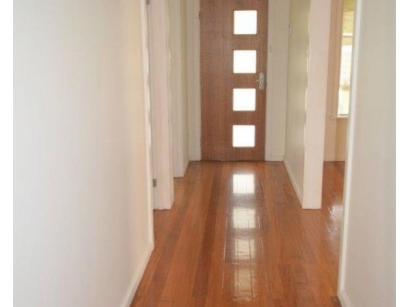 37 Wilson Blvd, Reservoir VIC 3073