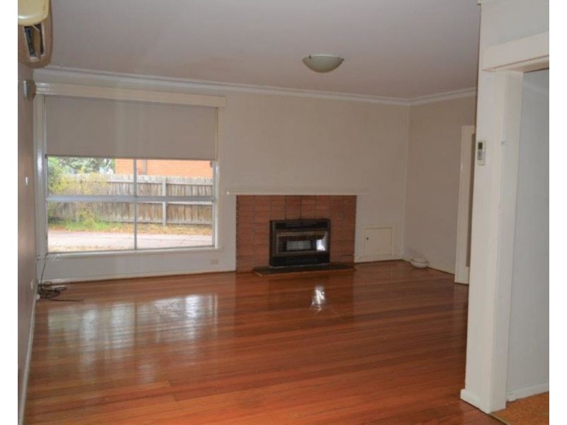 257 Main Road East, St Albans VIC 3021