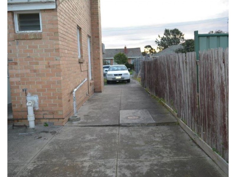 49 Hales Crescent, Jacana VIC 3047