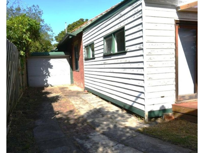 19 Arthur Street, Preston VIC 3072