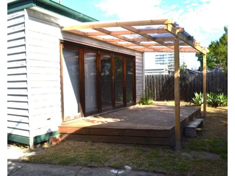 19 Arthur Street, Preston VIC 3072