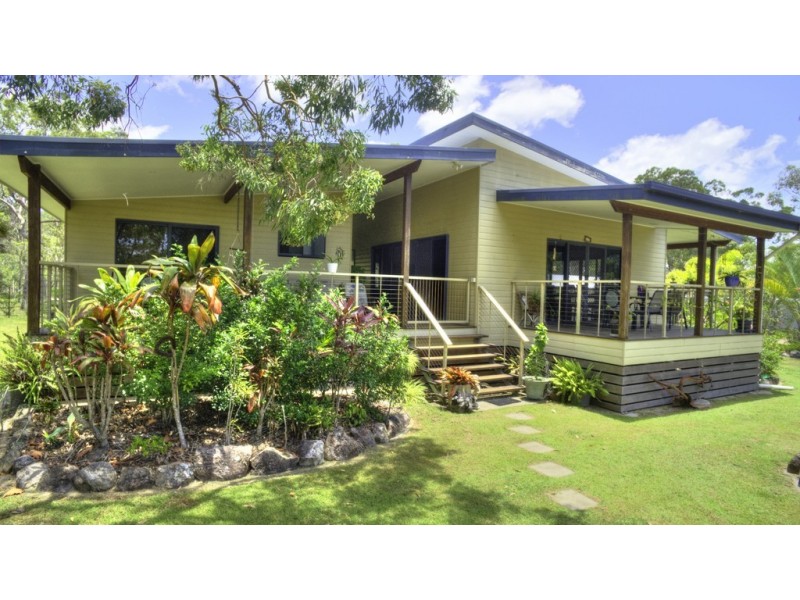 514 Davies Road, Captain Creek QLD 4677