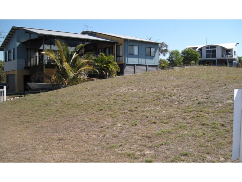 11 Marine Parade, Agnes Water QLD 4677