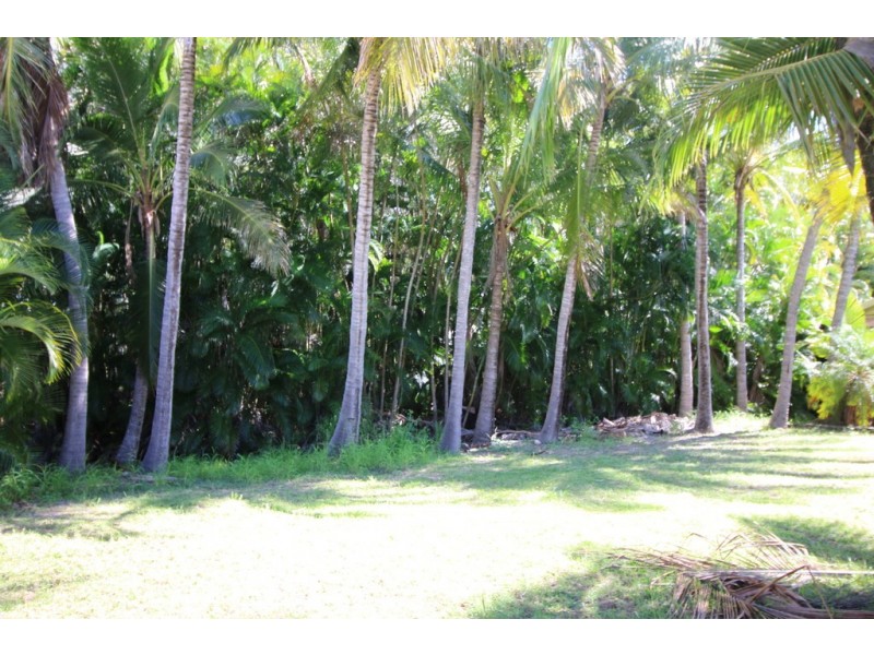 8 Beach Houses Estate Road, Agnes Water QLD 4677