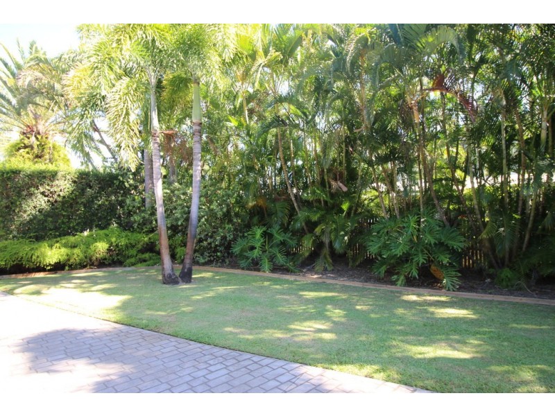 8 Beach Houses Estate Road, Agnes Water QLD 4677