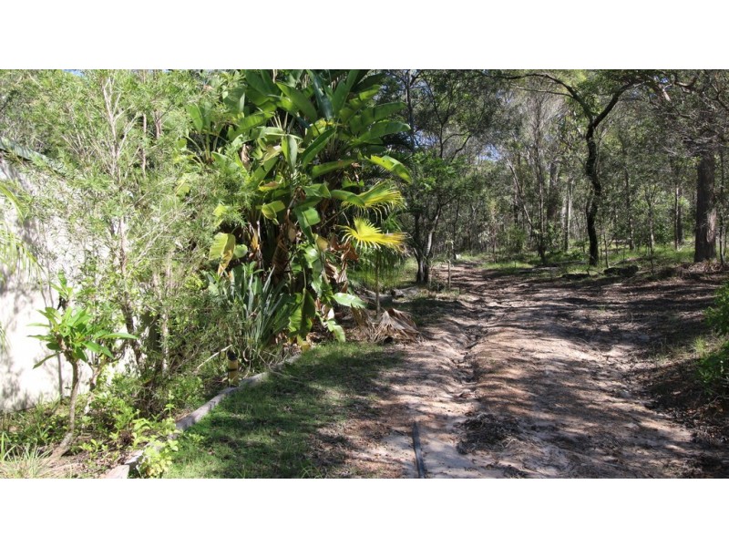 47 Bunker Road, Round Hill QLD 4677