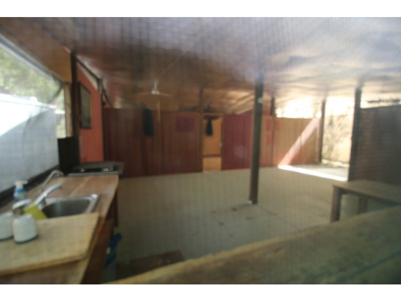 47 Bunker Road, Round Hill QLD 4677