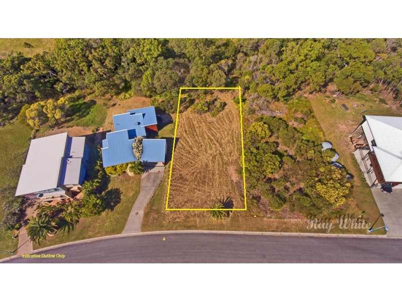 35 Starfish Street, Agnes Water QLD 4677