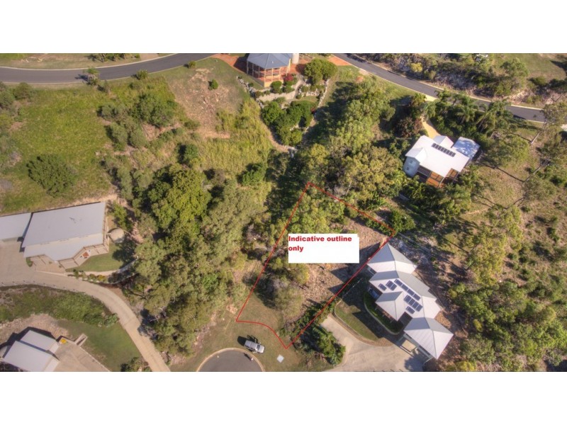 8 Goldsands Court, Agnes Water QLD 4677