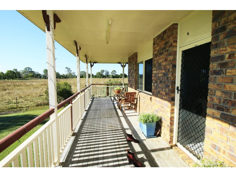 25 Koorawatha Drive, Bororen QLD 4678