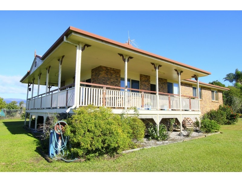 25 Koorawatha Drive, Bororen QLD 4678