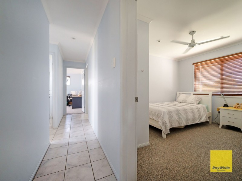 62 Koorawatha Drive, Bororen QLD 4678