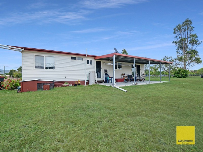 62 Koorawatha Drive, Bororen QLD 4678