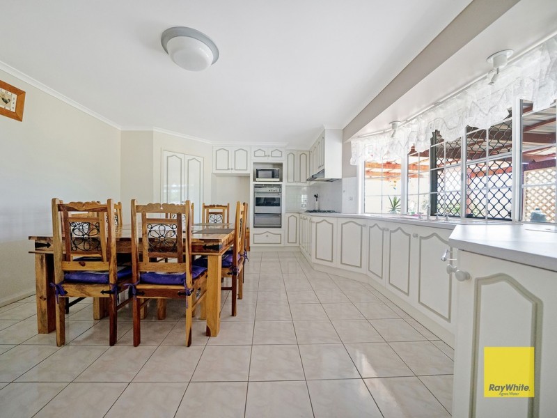 47 Koorawatha Drive, Bororen QLD 4678