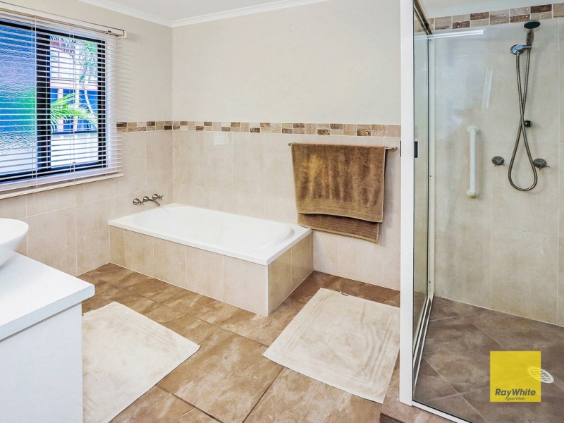 14 Discovery Drive, Agnes Water QLD 4677