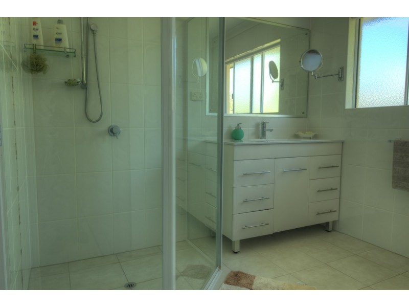 10 Agnes Street, Agnes Water QLD 4677