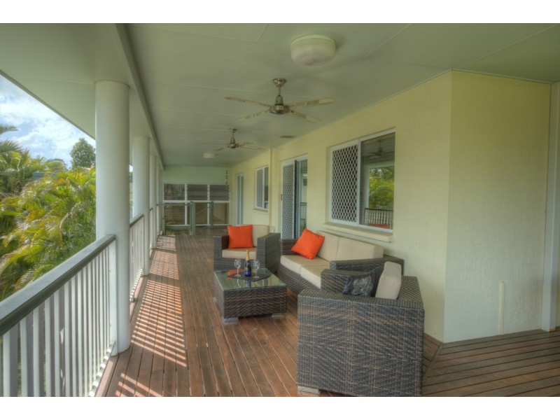 10 Agnes Street, Agnes Water QLD 4677