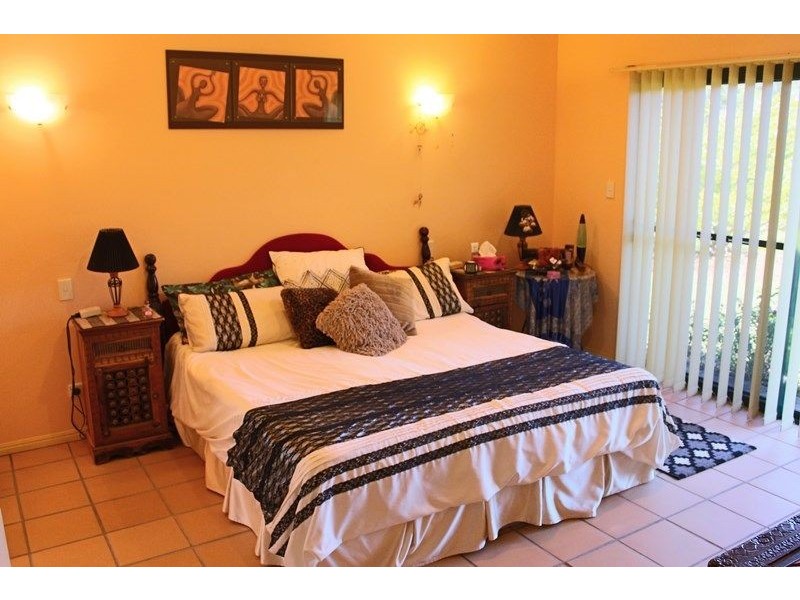 252 Murphy Road, Captain Creek QLD 4677