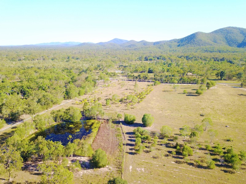 252 Murphy Road, Captain Creek QLD 4677