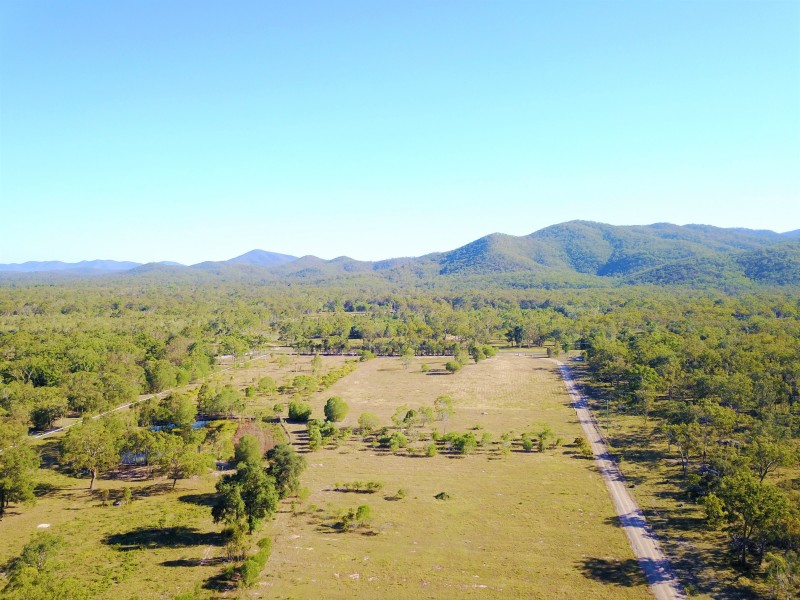 252 Murphy Road, Captain Creek QLD 4677