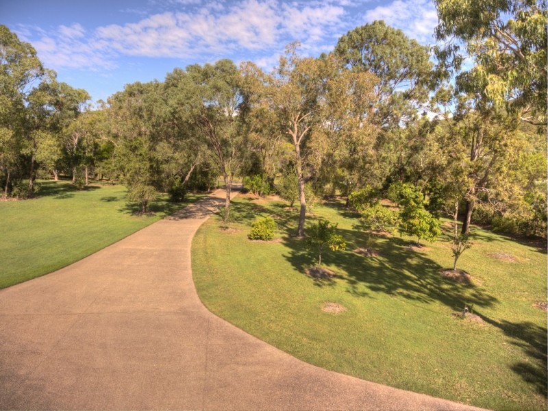 211 Allingham Way, Agnes Water QLD 4677