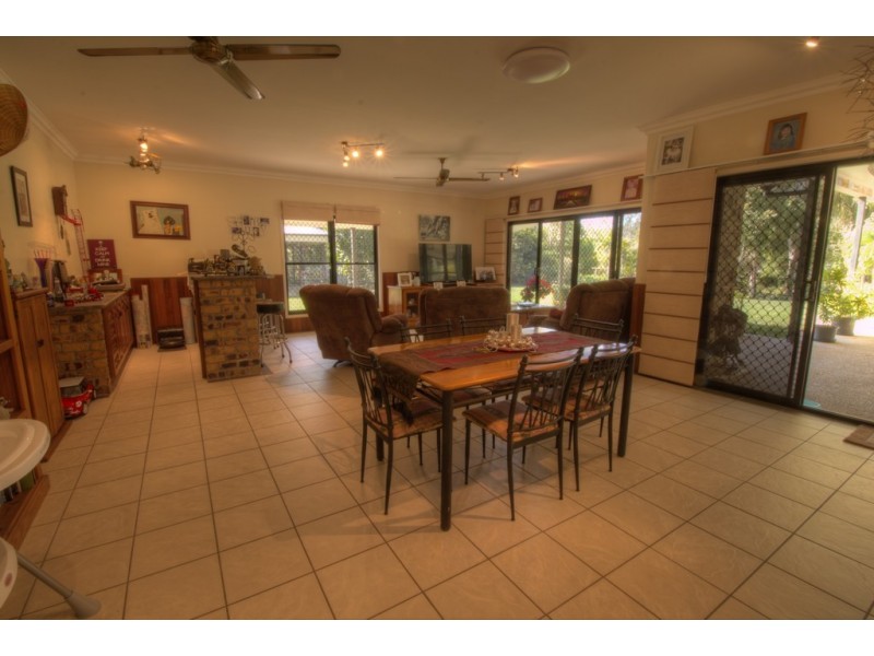 211 Allingham Way, Agnes Water QLD 4677