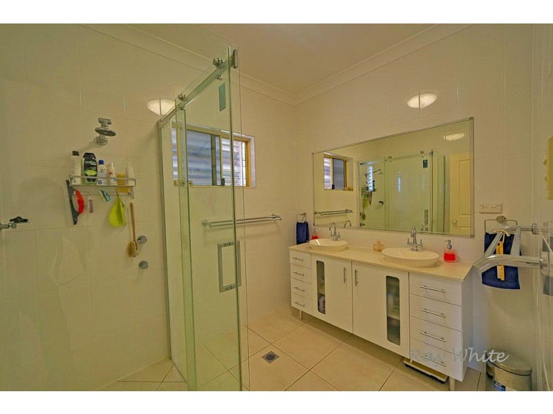 25 Seaspray Drive, Agnes Water QLD 4677