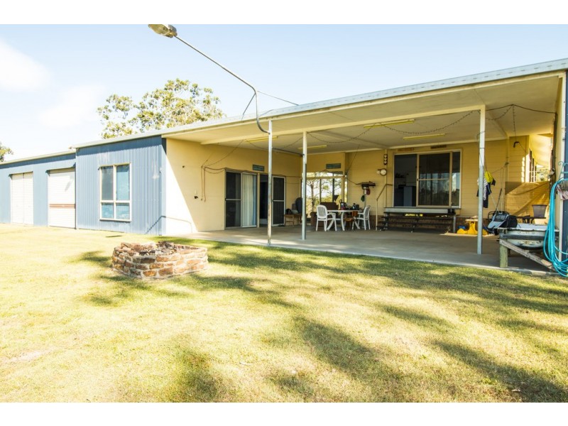 1875 Fingerboard Road, Mount Tom QLD 4677