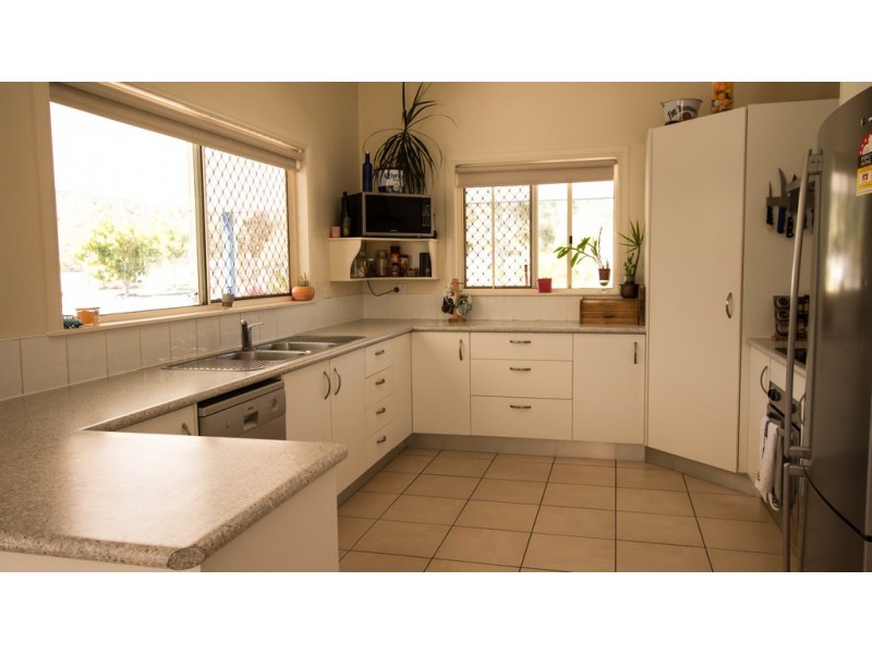 20 Bousgas Drive, Agnes Water QLD 4677