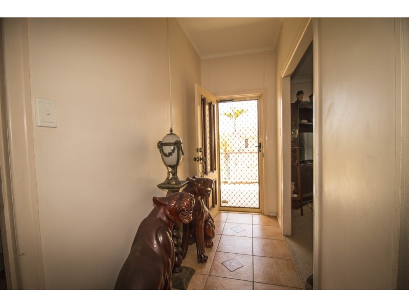 2 Churchill Street, Svensson Heights QLD 4670