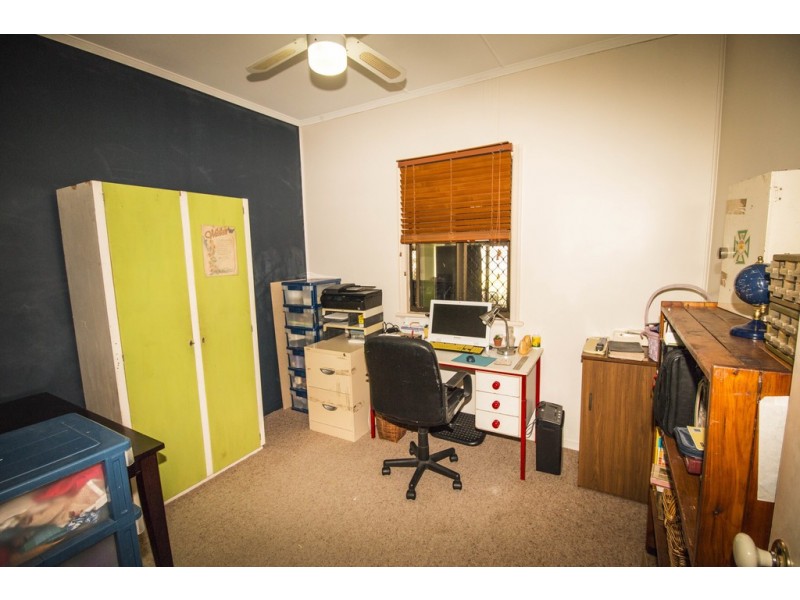 2 Churchill Street, Svensson Heights QLD 4670