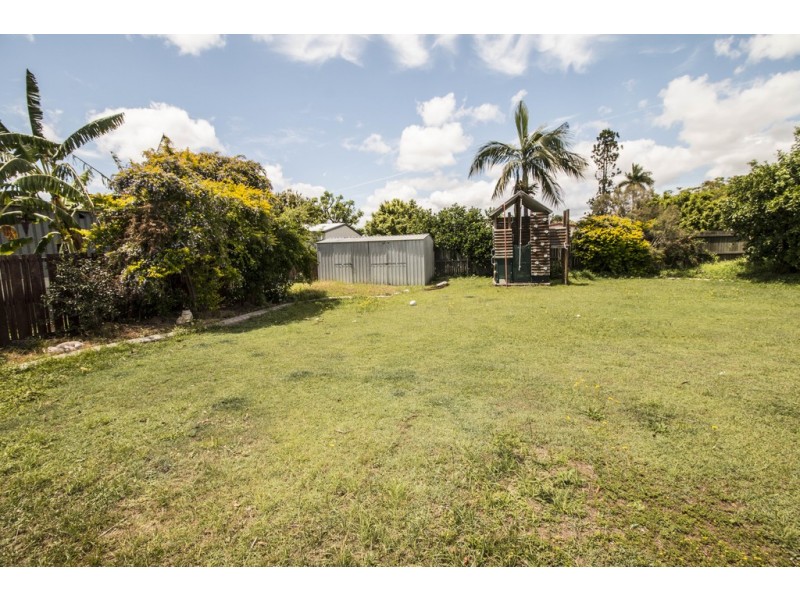 2 Churchill Street, Svensson Heights QLD 4670