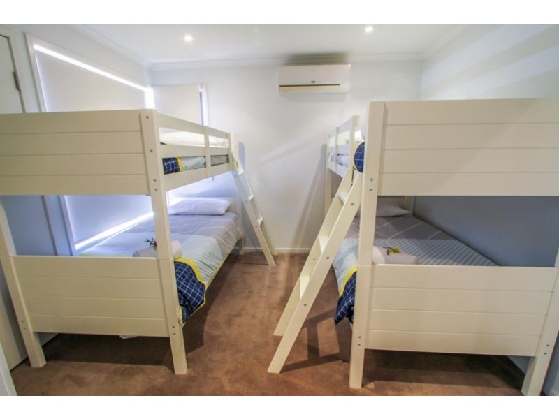 6 /2 Dolphin Court, Agnes Water QLD 4677