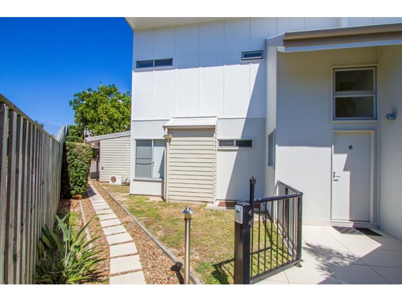 6 /2 Dolphin Court, Agnes Water QLD 4677