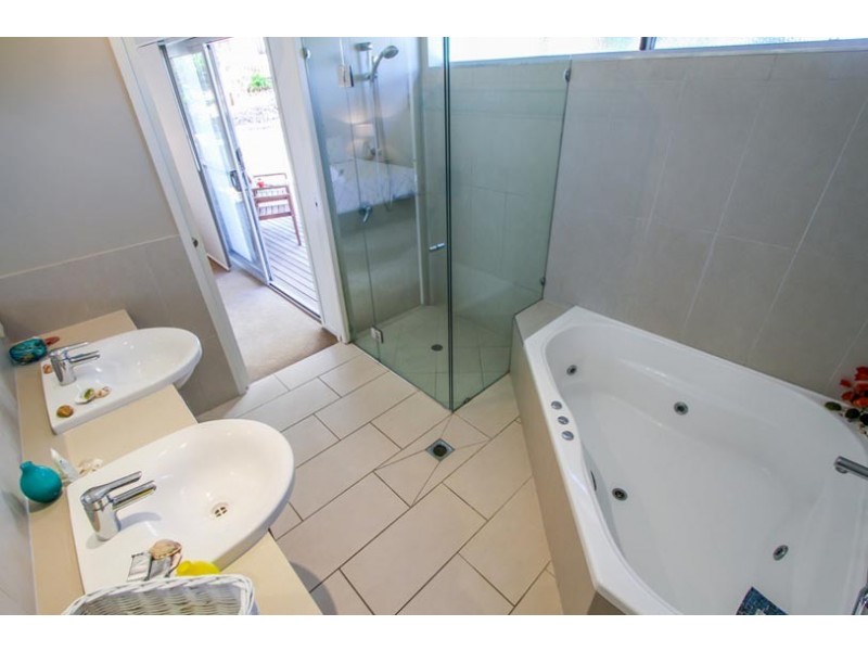 6 /2 Dolphin Court, Agnes Water QLD 4677