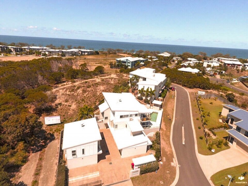 6 /2 Dolphin Court, Agnes Water QLD 4677