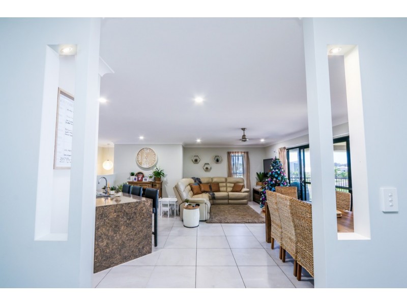 10 Atlantis Blv, Agnes Water QLD 4677
