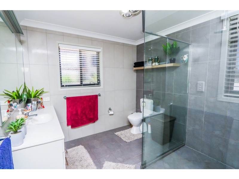 10 Atlantis Blv, Agnes Water QLD 4677