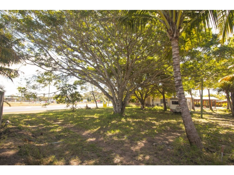 22 Dolphin Ct, Agnes Water QLD 4677