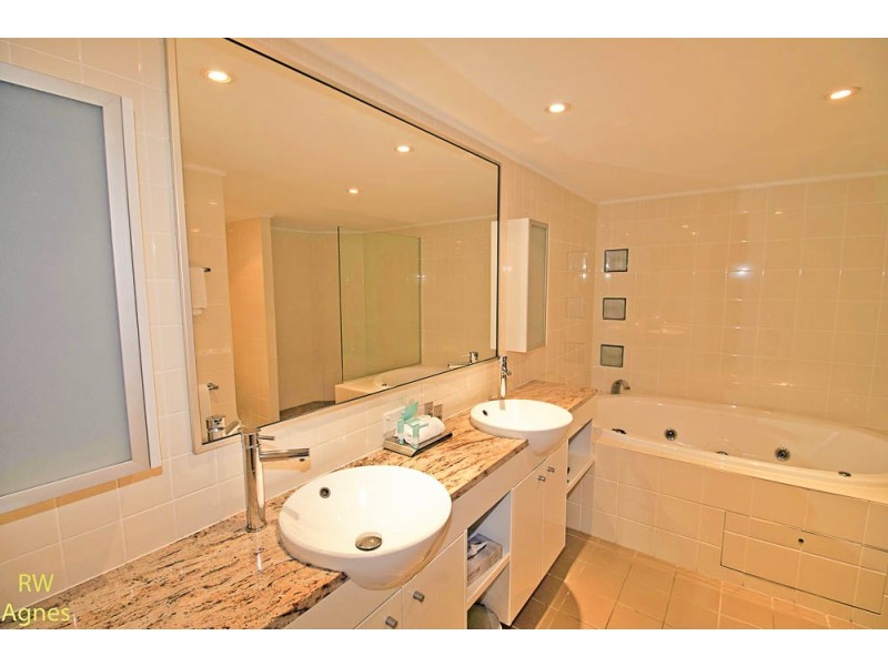 304/51 Beaches Village Circuit, Pavilions on 1770, Agnes Water QLD 4677