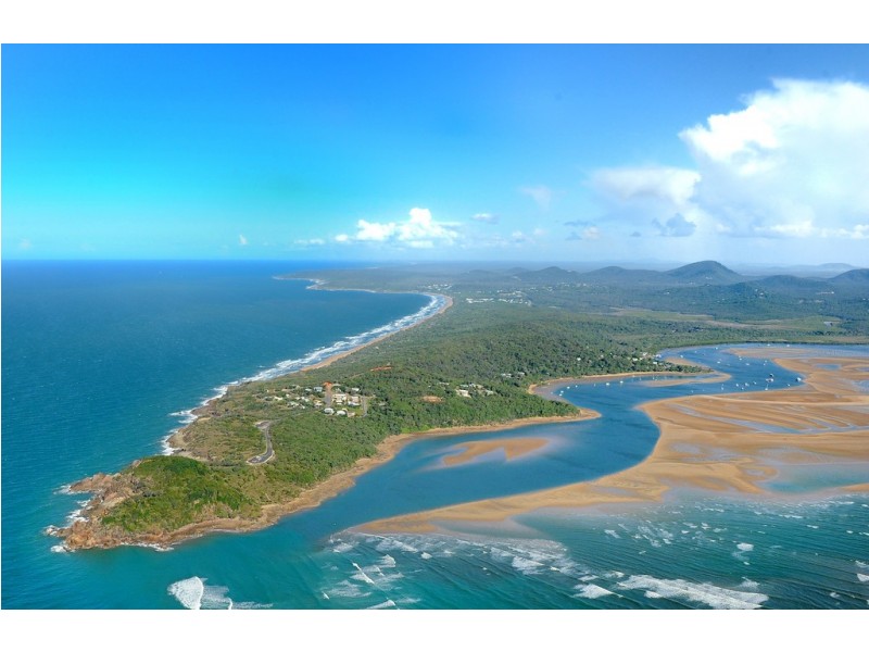4 North Break Drive, Agnes Water QLD 4677