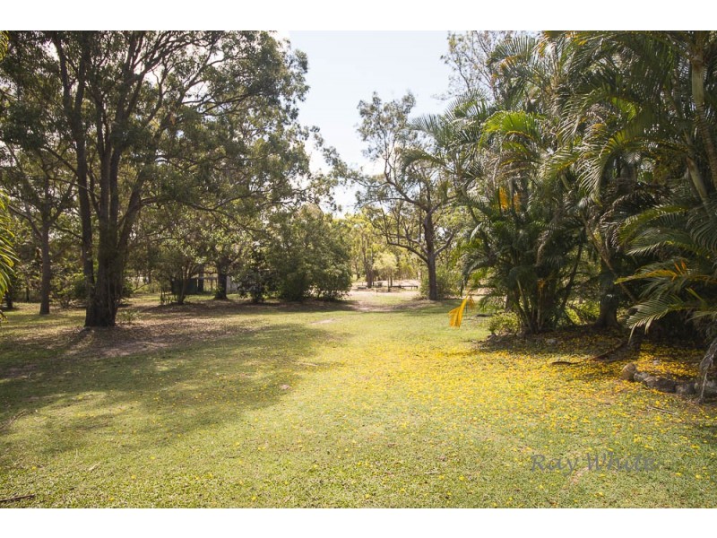 54 Whyte Cres, Agnes Water QLD 4677